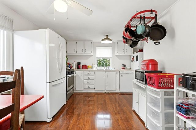 520 E Street, Golden, CO 80401