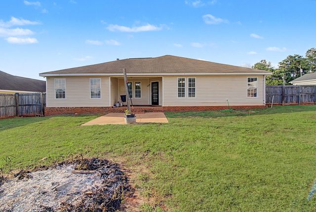 187 Sandstone Drive, Dothan, AL 36303