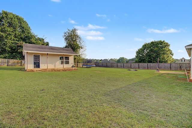 187 Sandstone Drive, Dothan, AL 36303