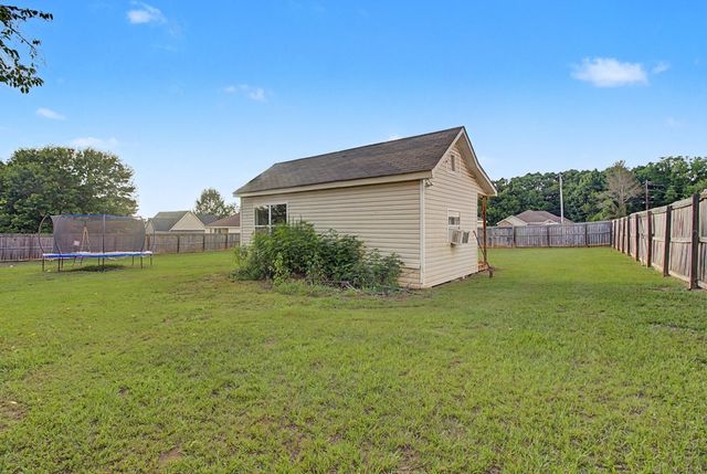187 Sandstone Drive, Dothan, AL 36303
