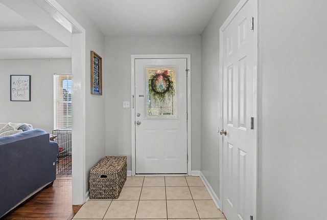 187 Sandstone Drive, Dothan, AL 36303