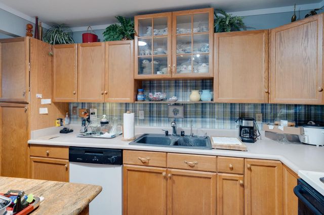 11038 Cobblestone Dr, Rancho Cordova, CA 95670