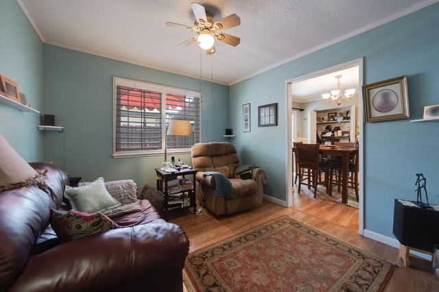 11038 Cobblestone Dr, Rancho Cordova, CA 95670