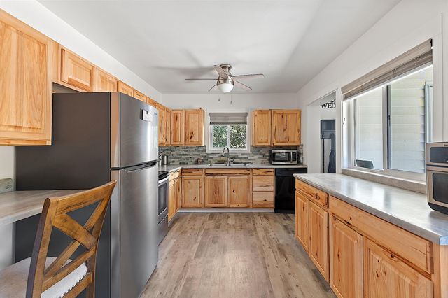 24131 Redwood Highway, Kerby, OR 97531