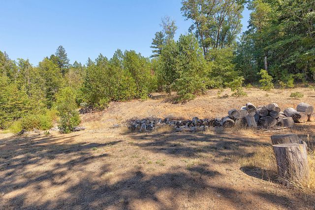 24131 Redwood Highway, Kerby, OR 97531