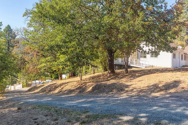 24131 Redwood Highway, Kerby, OR 97531