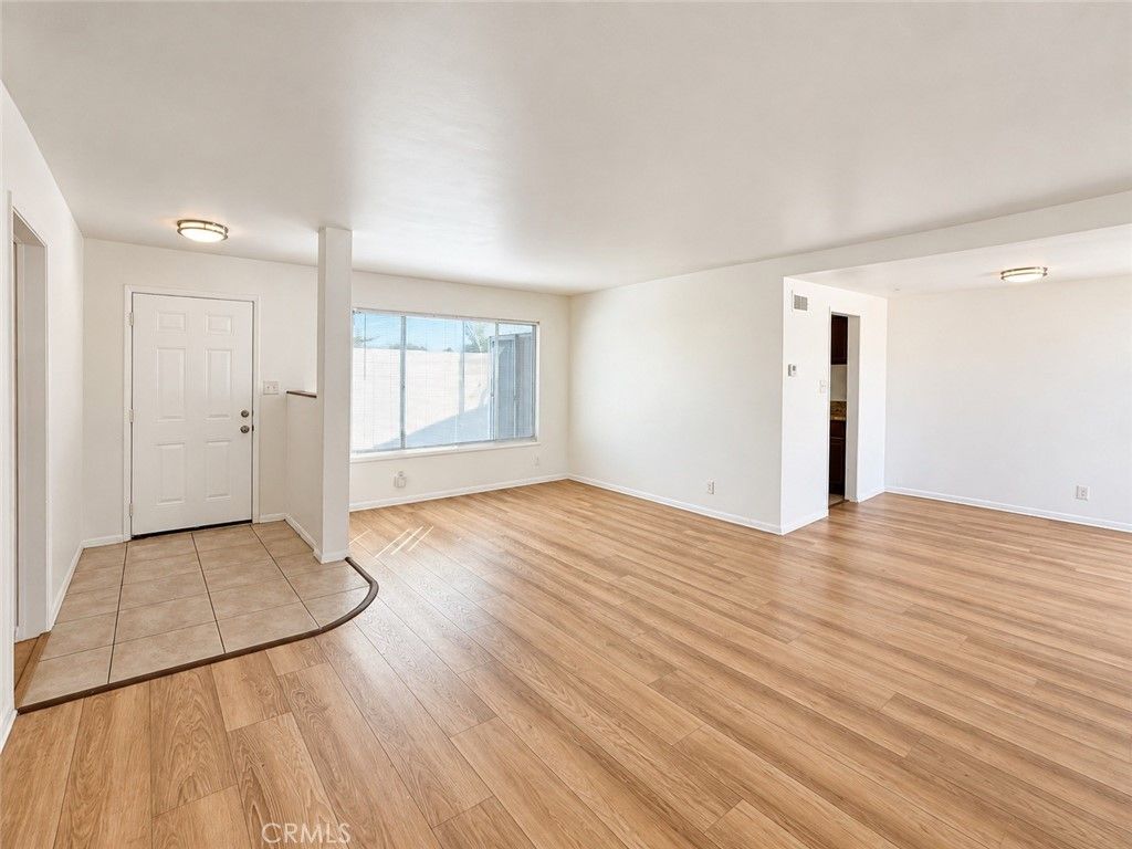 7919 Lasaine Avenue, Northridge, CA 91325 — photo 3