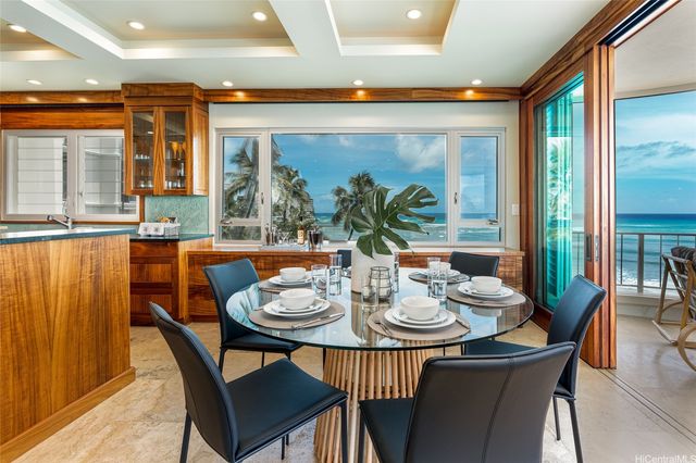 2937 Kalakaua Avenue 61, Honolulu, HI 96815