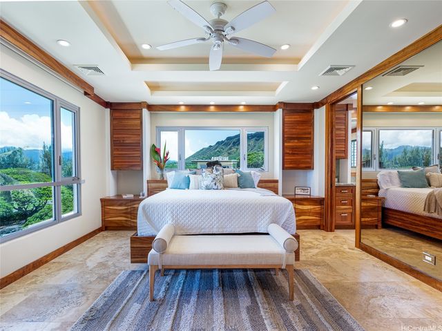 2937 Kalakaua Avenue 61, Honolulu, HI 96815