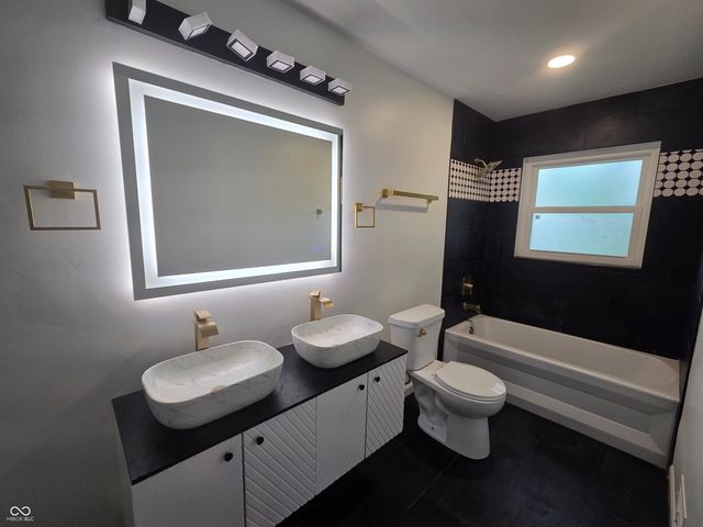 3805 Byram Avenue, Indianapolis, IN 46208