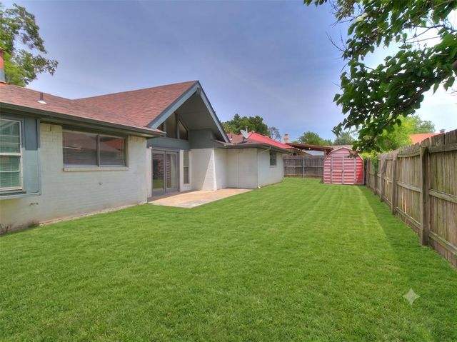8104 Westwood Circle, Oklahoma City, OK 73127