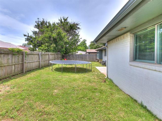 8104 Westwood Circle, Oklahoma City, OK 73127