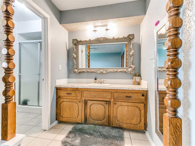 8104 Westwood Circle, Oklahoma City, OK 73127