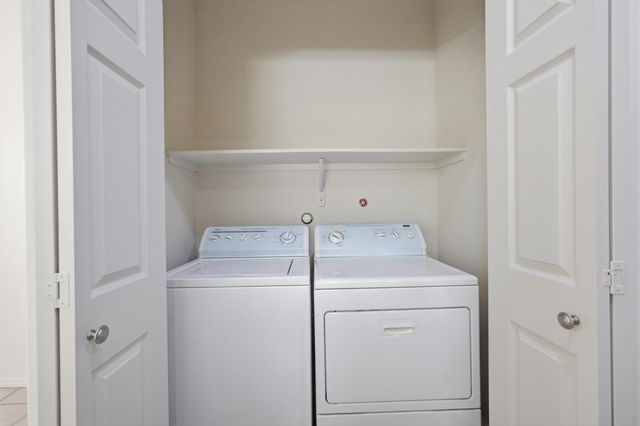 1965 Cortina Loop SE, Rio Rancho, NM 87124