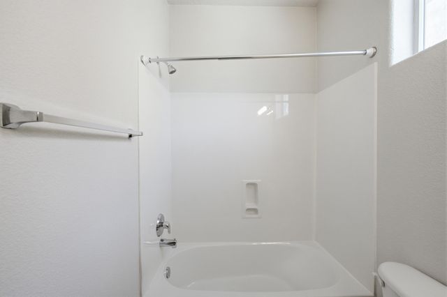 1965 Cortina Loop SE, Rio Rancho, NM 87124
