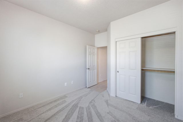 1965 Cortina Loop SE, Rio Rancho, NM 87124