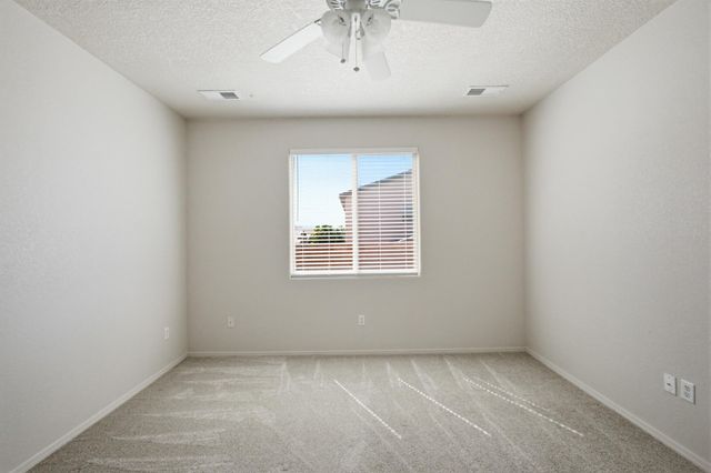 1965 Cortina Loop SE, Rio Rancho, NM 87124