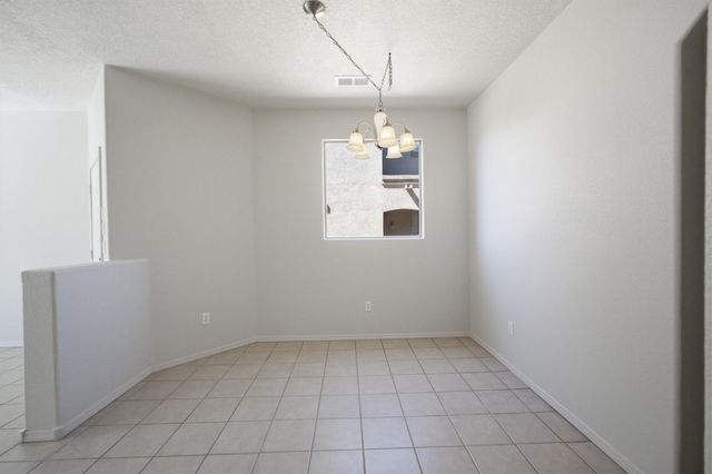 1965 Cortina Loop SE, Rio Rancho, NM 87124