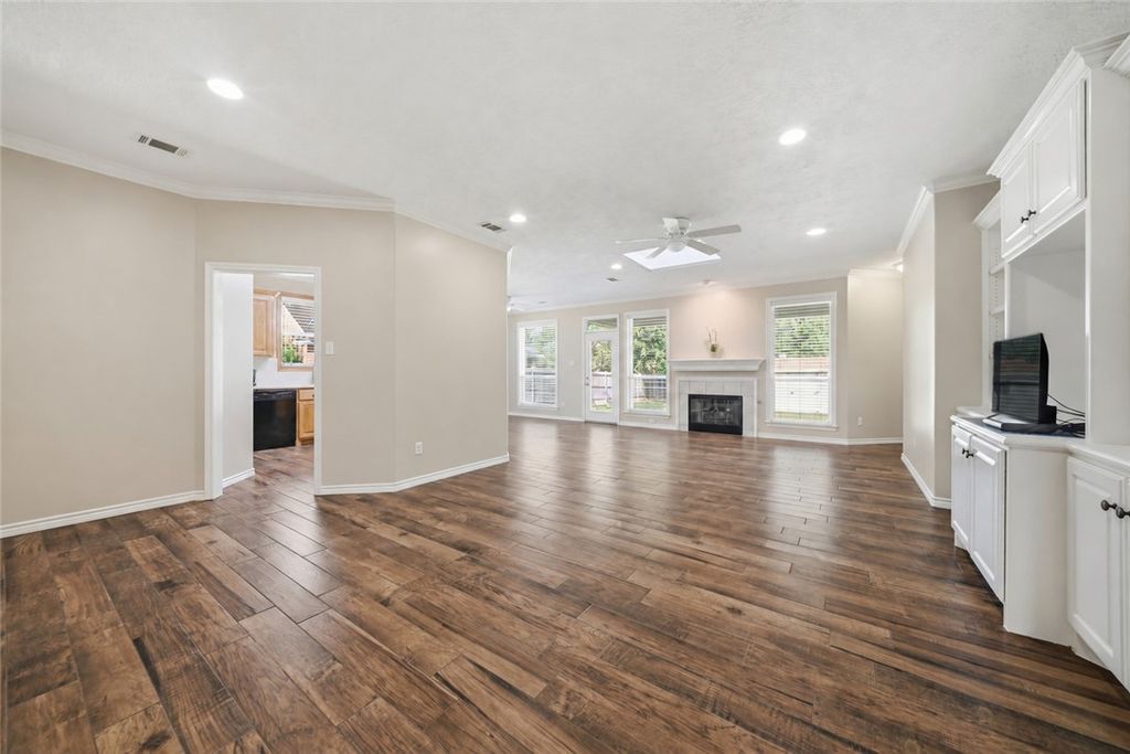 201 Sophia Lane, College Station, TX 77845 — photo 4