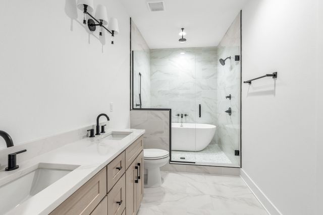 80 Clarke Hill Road, Freeport, FL 32439