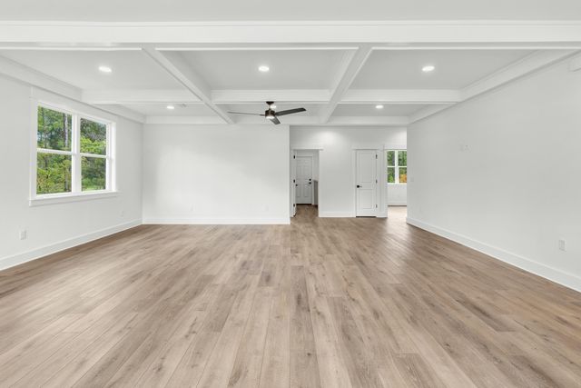 80 Clarke Hill Road, Freeport, FL 32439