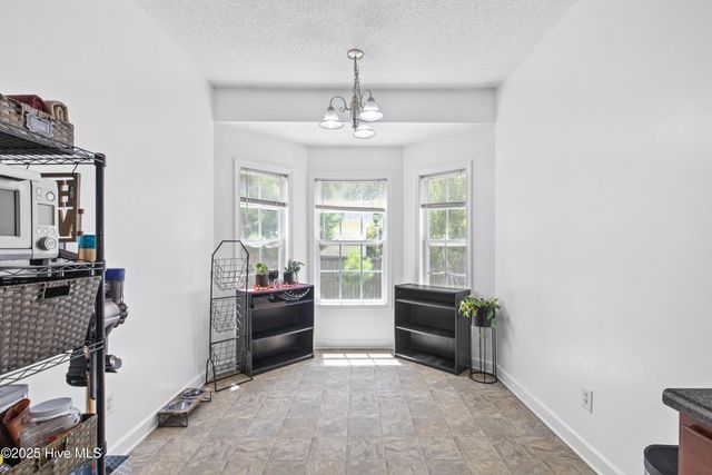 110 Whiteleaf Drive, Jacksonville, NC 28546