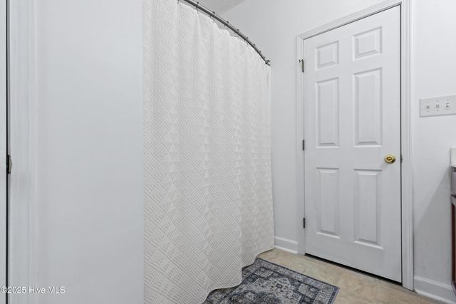 110 Whiteleaf Drive, Jacksonville, NC 28546