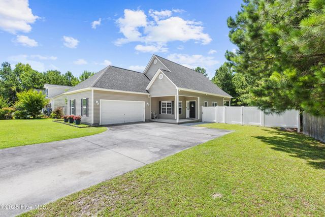 110 Whiteleaf Drive, Jacksonville, NC 28546
