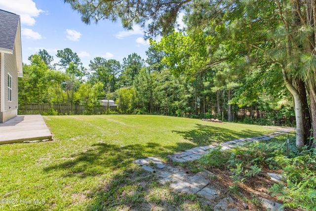 110 Whiteleaf Drive, Jacksonville, NC 28546