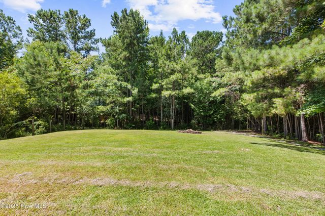 110 Whiteleaf Drive, Jacksonville, NC 28546