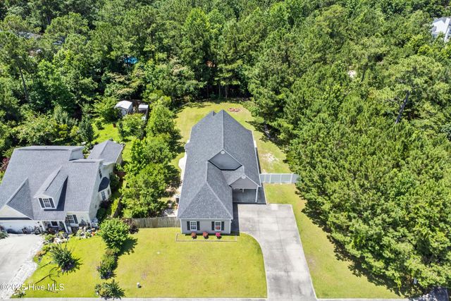 110 Whiteleaf Drive, Jacksonville, NC 28546