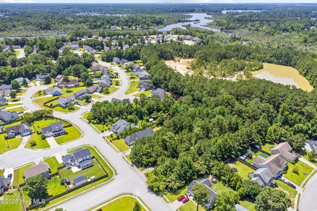 110 Whiteleaf Drive, Jacksonville, NC 28546