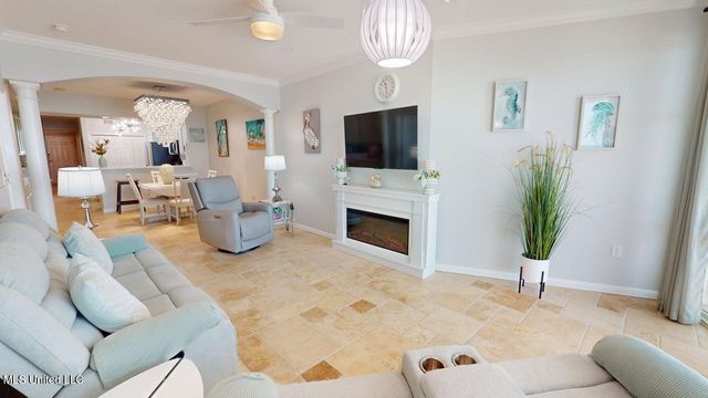 2228 Beach Drive, 705, Gulfport, MS 39507