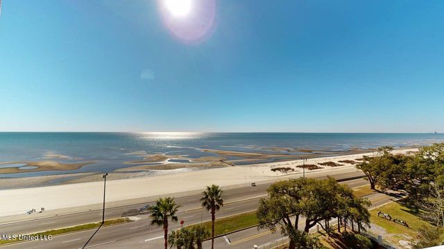 2228 Beach Drive, 705, Gulfport, MS 39507
