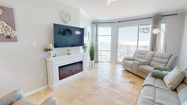 2228 Beach Drive, 705, Gulfport, MS 39507