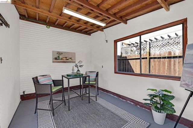 935 Key Route Blvd, Albany, CA 94706