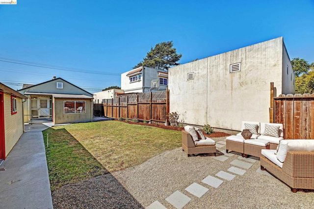 935 Key Route Blvd, Albany, CA 94706