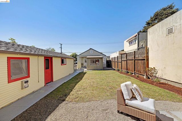 935 Key Route Blvd, Albany, CA 94706