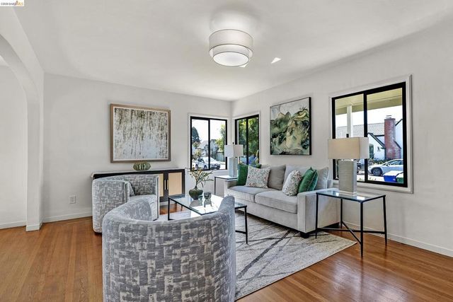935 Key Route Blvd, Albany, CA 94706