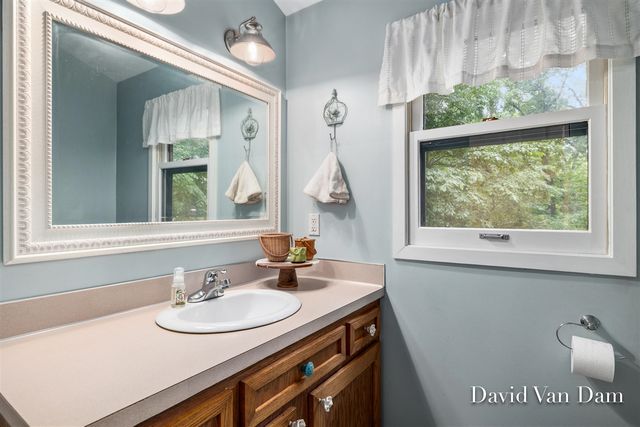 7920 Fitzsimmons Court, Alto, MI 49302