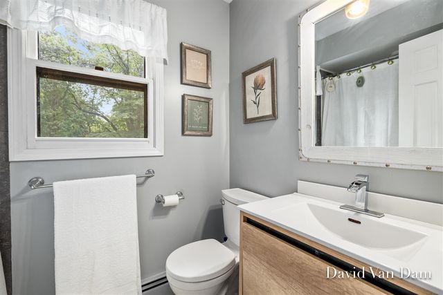 7920 Fitzsimmons Court, Alto, MI 49302
