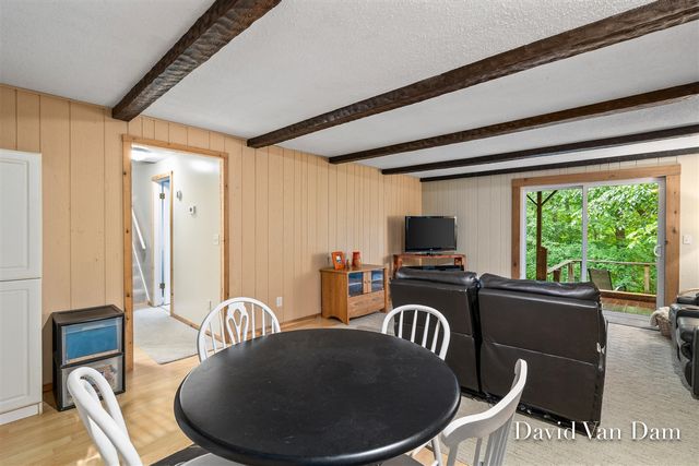 7920 Fitzsimmons Court, Alto, MI 49302