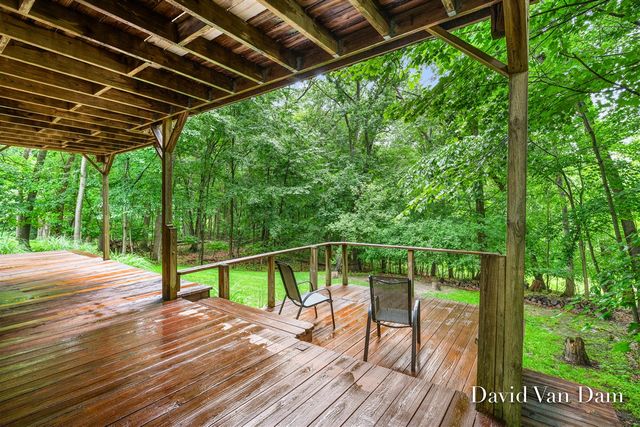 7920 Fitzsimmons Court, Alto, MI 49302