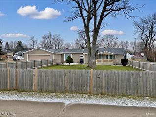2328 26th Street NE, Canton, OH 44705