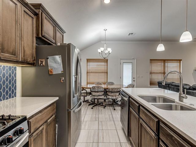 1107 SE 17th Terrace, Newcastle, OK 73065