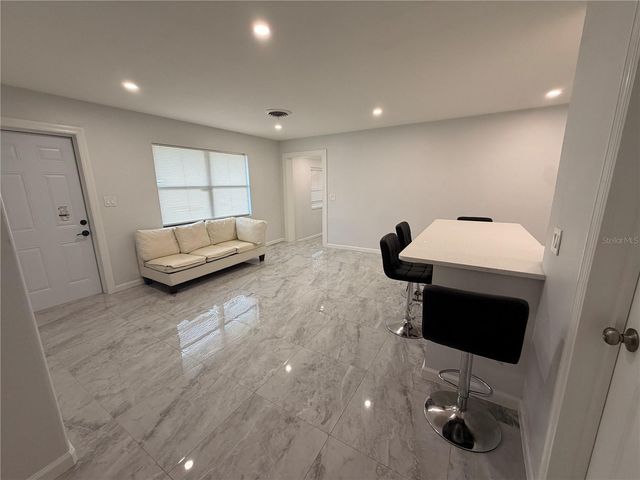 1144 36TH STREET W, Bradenton, FL 34205