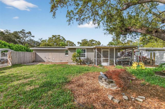 2846 HUNTINGTON DRIVE, Largo, FL 33771