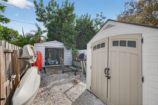 2846 HUNTINGTON DRIVE, Largo, FL 33771