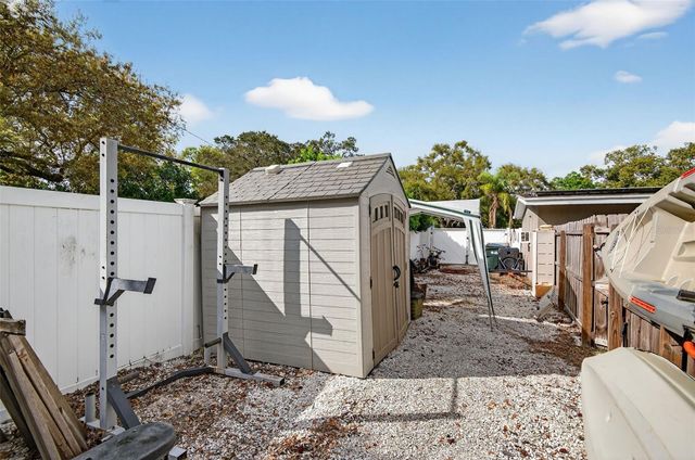 2846 HUNTINGTON DRIVE, Largo, FL 33771