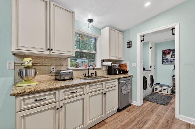 2846 HUNTINGTON DRIVE, Largo, FL 33771